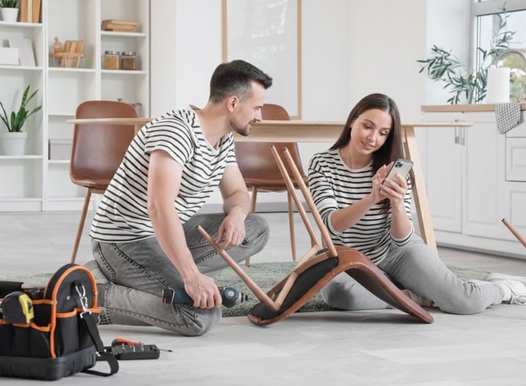 Easy Assembly Manuals: Quick, Clear Guides for DIY Success