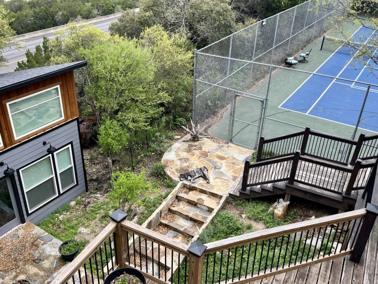 Discover a premier North Austin pickleball experience at Steiner Ranch