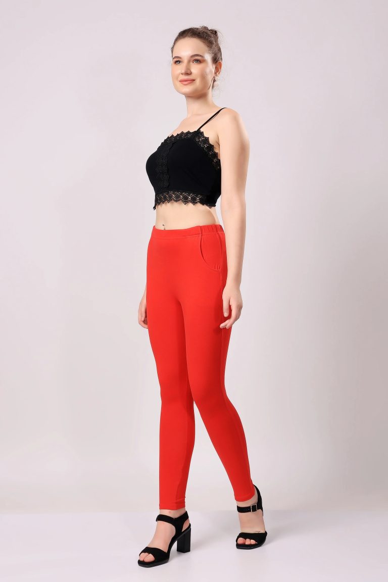 Versatile Pocket Leggings: Shop Online for Cozy Comfort