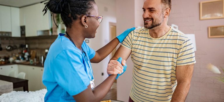 Professional nutritional guidance for patients by registered dietitians