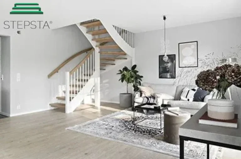Elegante Holztreppen für stilvolle Wohnräume und sichere Innenbereiche